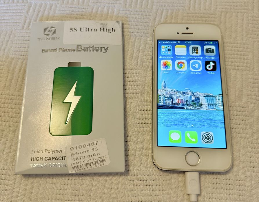 Продам Iphone Айфон 5S