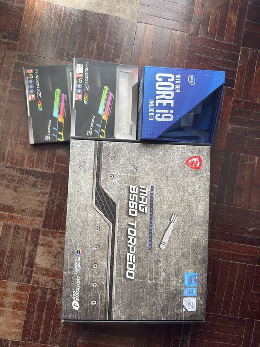 Intel Core i9-10900K / 32GB RAM Trident Z 3600 MHz / Motherboard MSI MAG B560 Torpedo64738934281730121