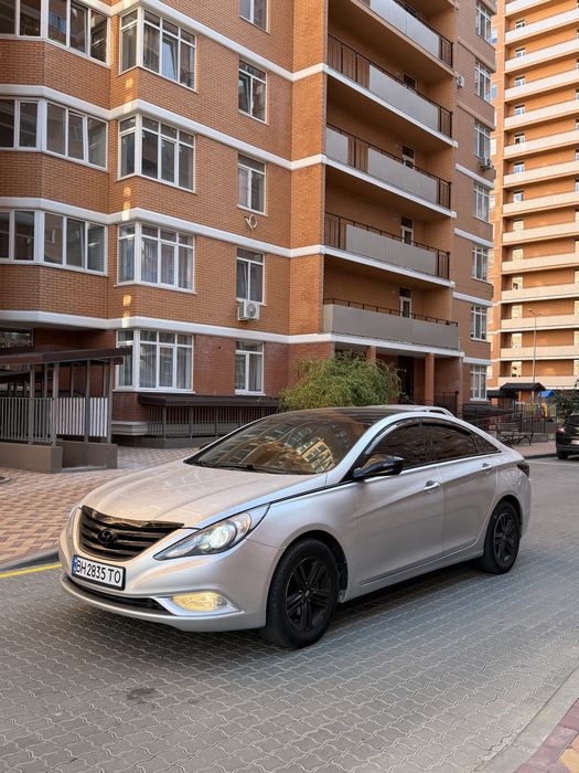 Продам hyundai sonata