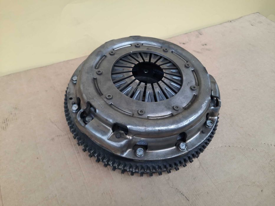 Маховик Демпфер Сцеплення Nissan X-трейл Primera Almera X-trail 2.2