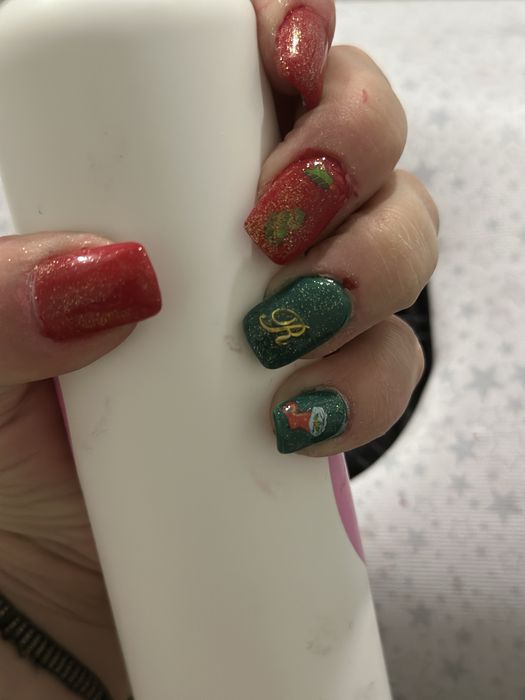 Unhas normais e gel