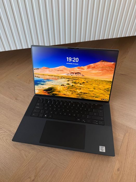 Laptop graficzny DELL Precision 5550 i7-10850H 16 GB 512 GB SSD WUXGA WIN11