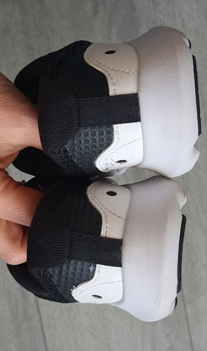 Кросівки Under Armor, унісекс, 23 см.,36 розмір