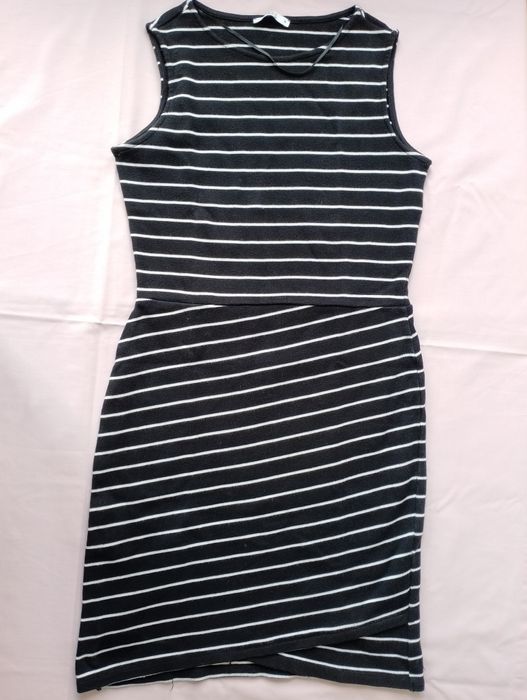 Sukienka tuba materiałowa w paski  edc