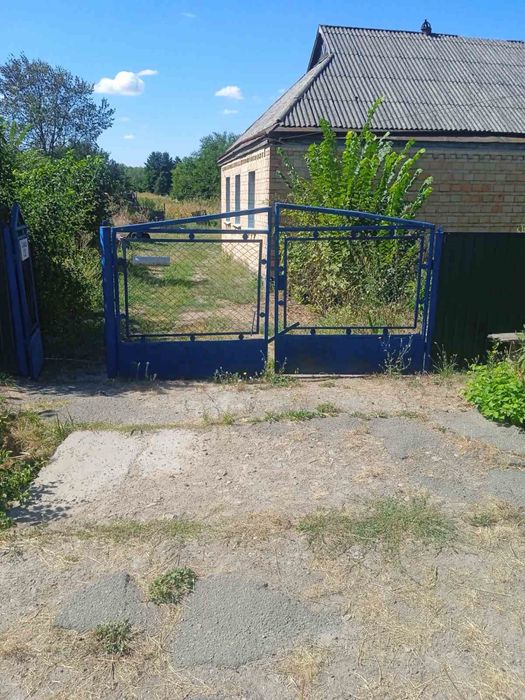 Продам цегляний будинок 82 м² + 25 соток