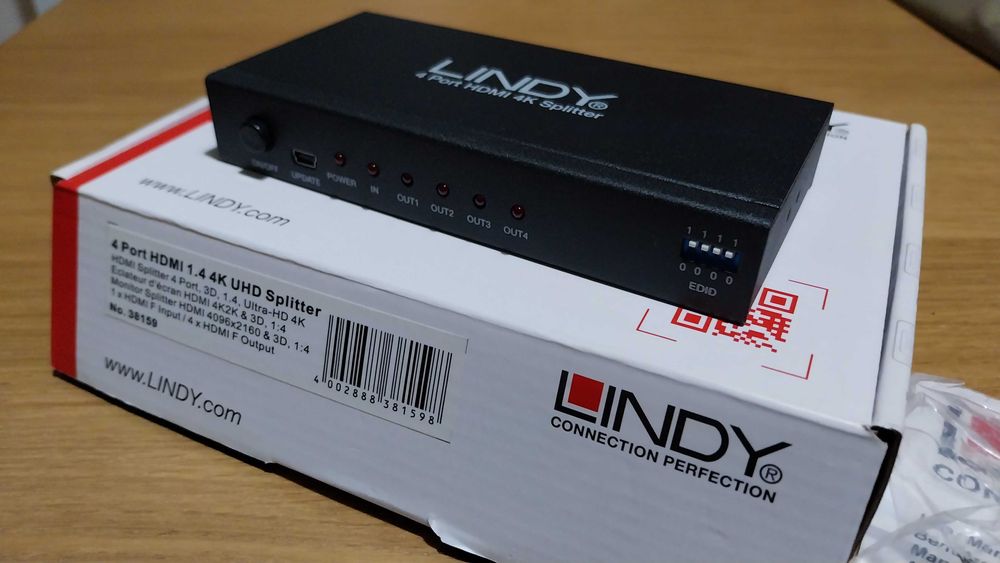 Divisor LINDY de 4 entradas HDMI
