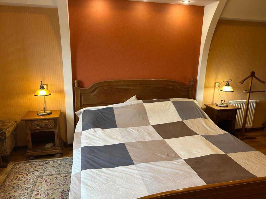 Продам ВЕЛИКОЛЕПНЫЙ Дом на Павловом Поле,23 августа(код 5427)