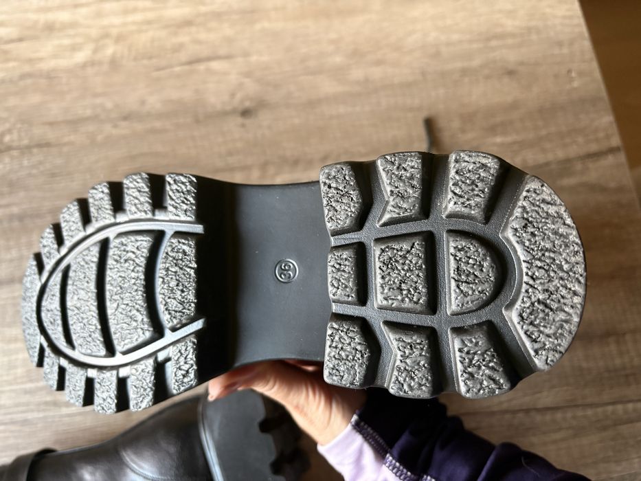 Botas XTI novas sem qq uso