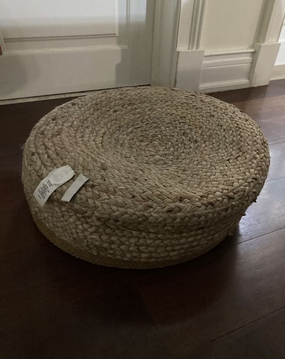 Banqueta rústica em corda e algodão-como NOVA