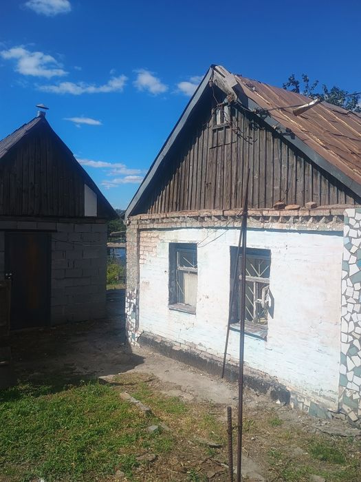 Продам дом у реки
