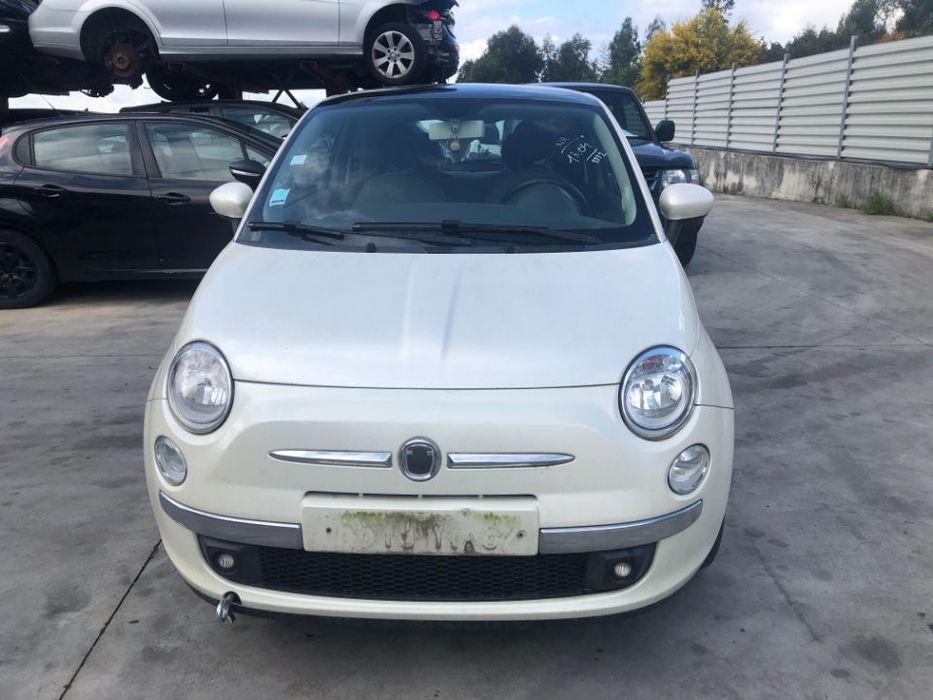 FIAT 500 1.3 MULTIJET DE 2009 PARA PEÇAS