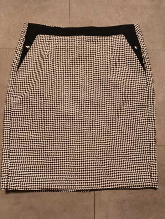 Spódnica damska czarno biała midi