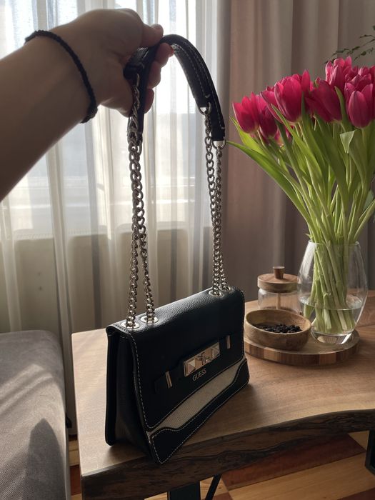 Сумочка Guess, як нова