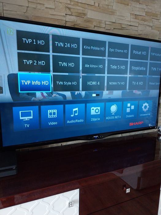 Telewizor 60" SHARP