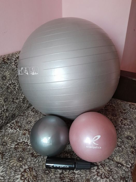 Комплект фітнес м'ячів energetics з насосом