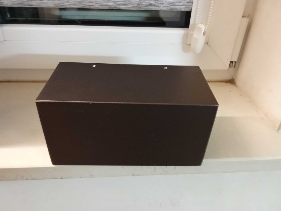 Lampa przyścienna zewnętrzna