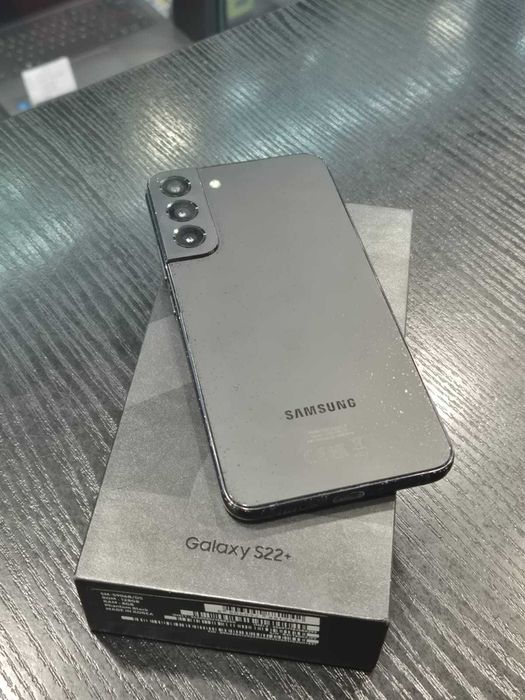 Samsung S22 + Plus 8/128GB