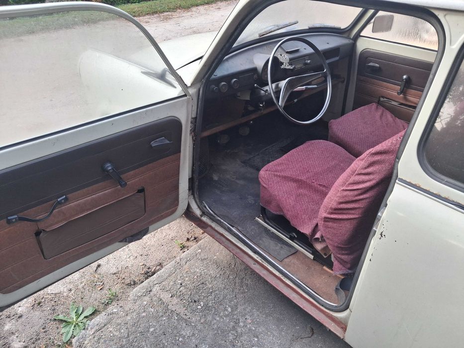 trabant 601, dwusów, zarejestrowany