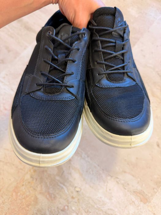Кросівки Ecco 42