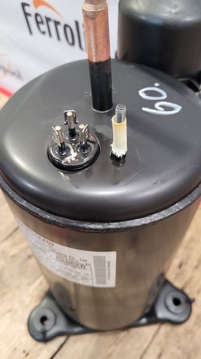 Компрессор Matsushita Electric-24