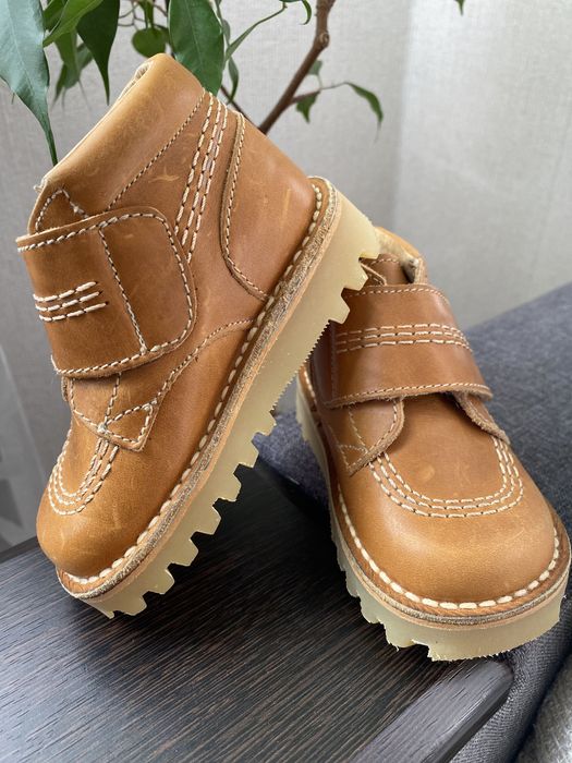 Дитячі черевики на весну шкіряні