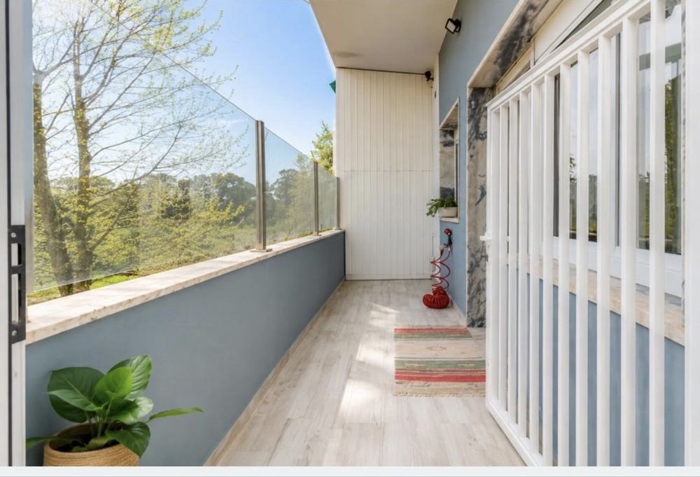 T1 Renovado para ARRENDAMENTO na Charneca da Caparica | 60 m² | 100 m² Área Bruta