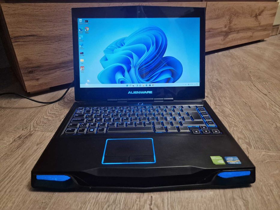 Dell Alienware M14X R2/Core i7-3630QM/12GB/SSD240/GT 650 2 ГБ