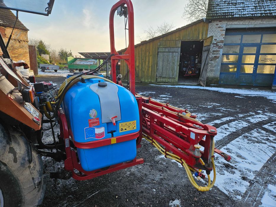 Opryskiwacz Bardzki 600L 15M Hydraulicznie poziomowany Optima 20