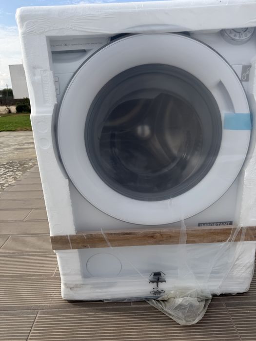 Maquina Lavar Roupa Candy 8Kg Nova embalada