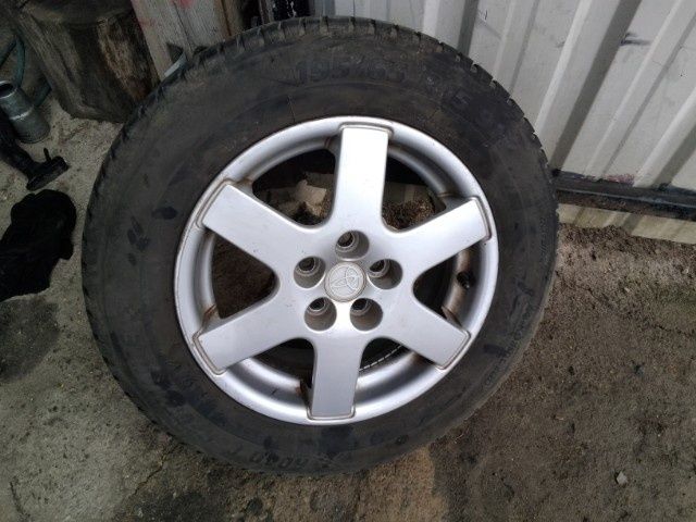 Sprzedam koła  opony letnie