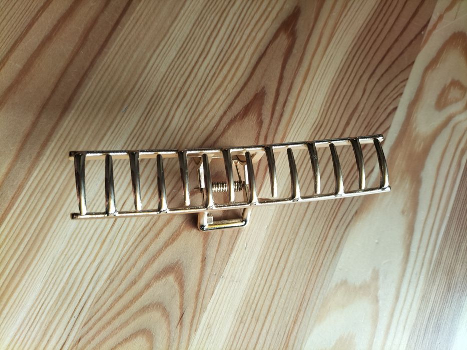 Metalowa klamra do włosów długość 11 cm nowa bez metki.