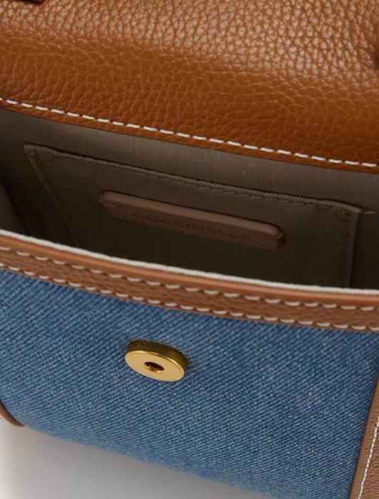 Сумка для телефону Coccinelle