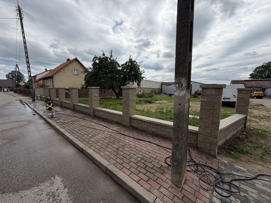 Mycie Elewacji Kostki brukowej ogrodzenia dachu