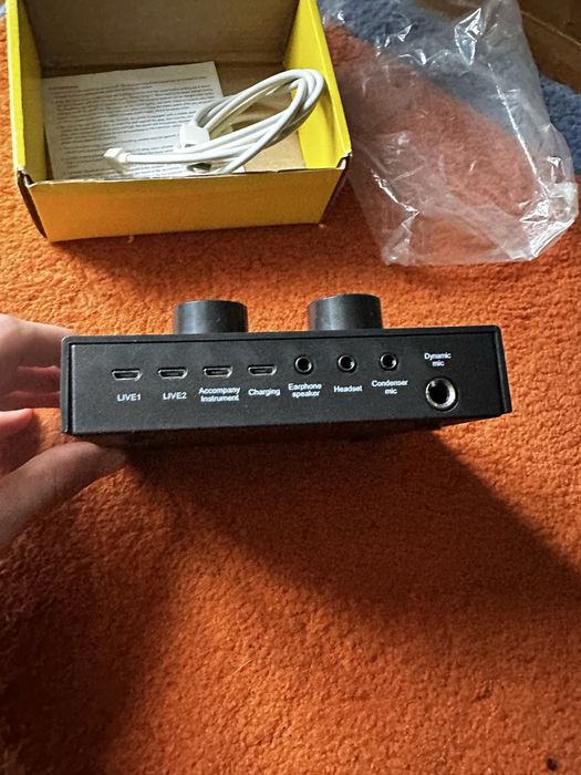 Звуковая карта V8