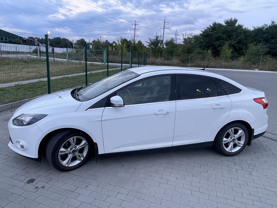 Форд Фокус 2013 р Ford Focus 3 покоління