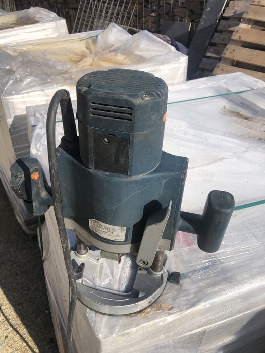 Tupia bosch modelo gof 1700W