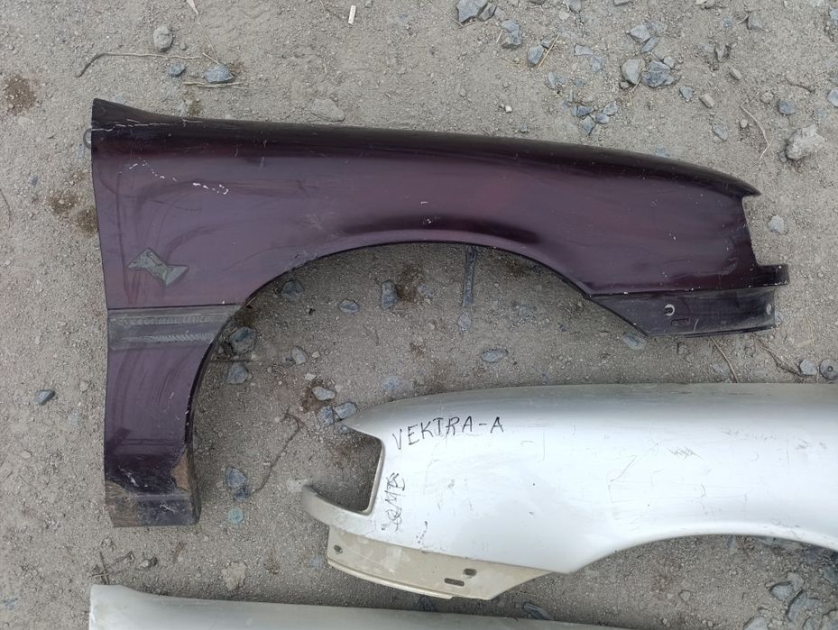Крылья переднее правое левое Opel Vectra A