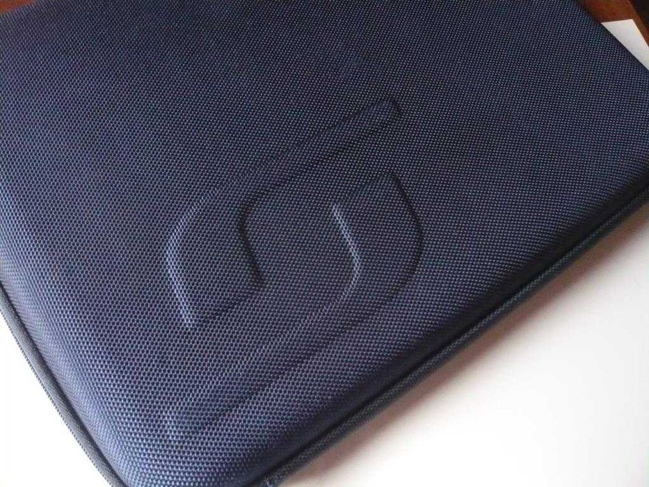 Bolsa semirrígida para pc portátil