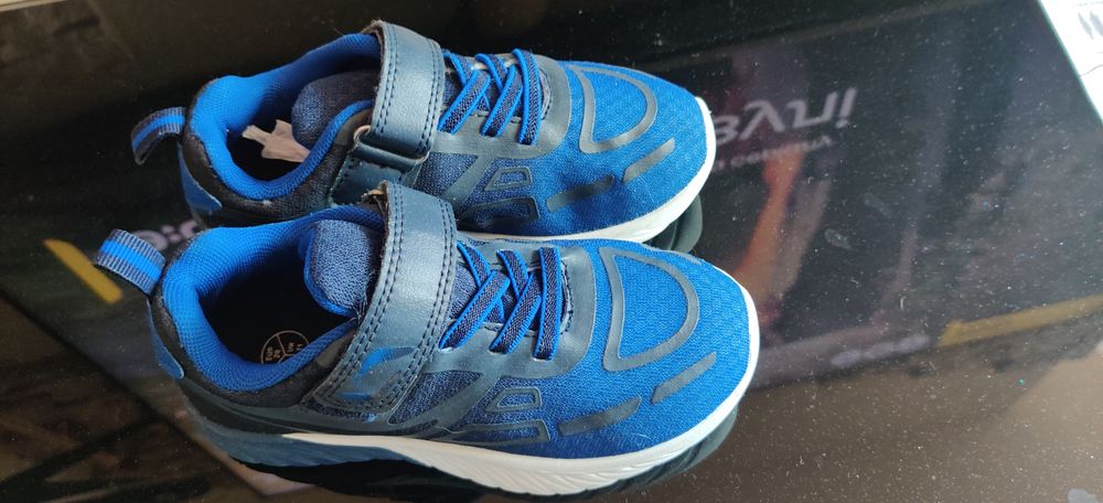 Дитячі кросівки 29 розмір