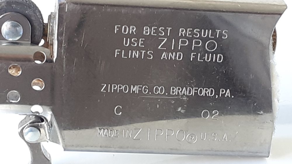 Isqueiro NOVO Zippo Slim alto brilho