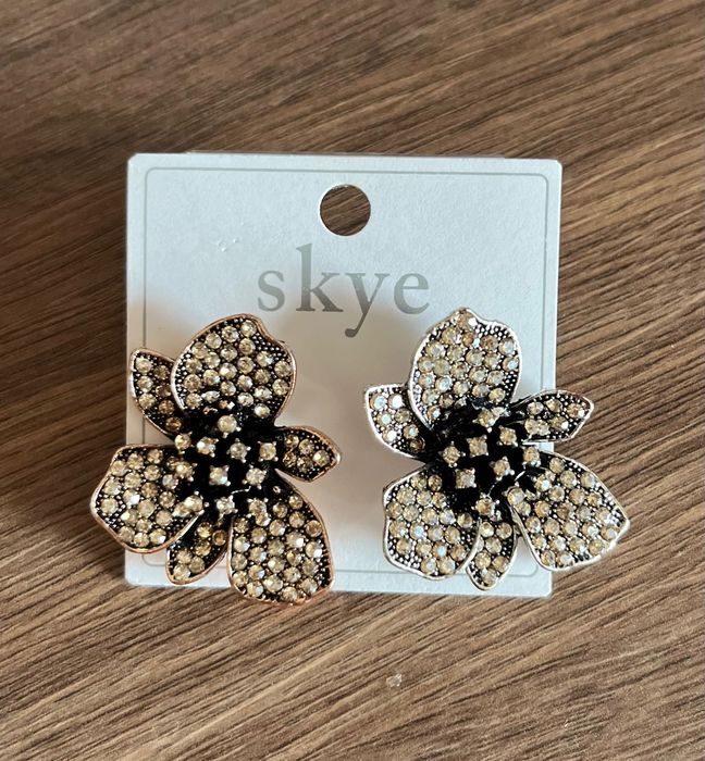 Kolczyki cyrkonia metal