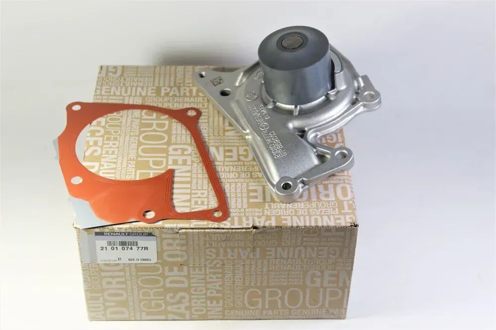 Продам помпу до Рено Меган