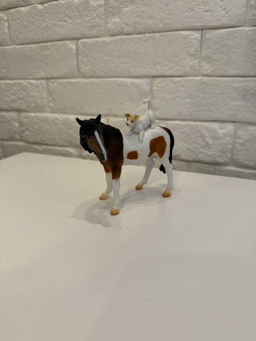 Konie Schleich i Collecta