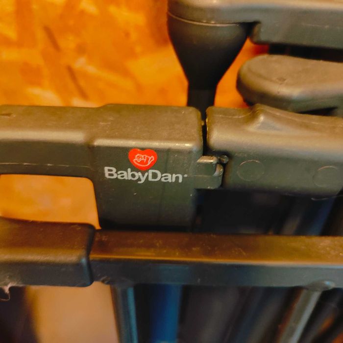 2 Vedações Grades Barreiras Cancelas segurança Bébé BabyDan Olaf