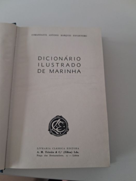 Dicionário ilustrado de Marinha