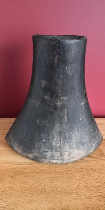 Decorative jug64750800694786121