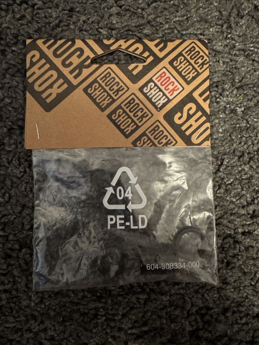 Tuleje dampera Rock Shox