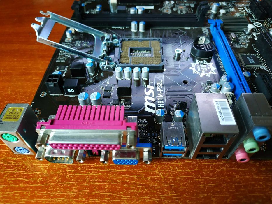 Материнка MSI H81M-P32L сокет 1150
