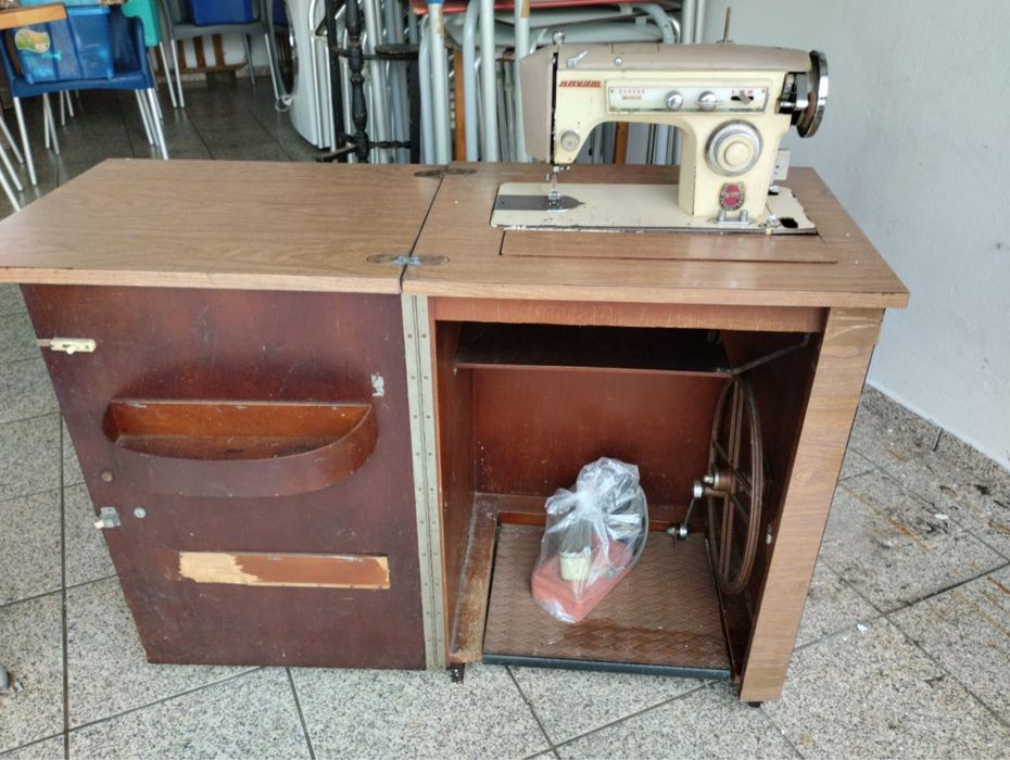 Maquina costura e bordar