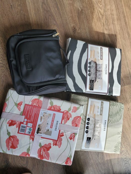 Kosmetyczka obrus posciele